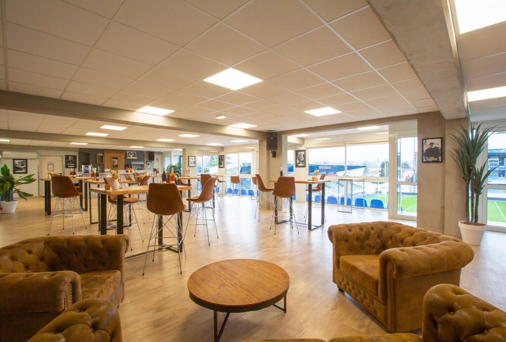 Le salon Georges Beauville du stade Pierre Fabre